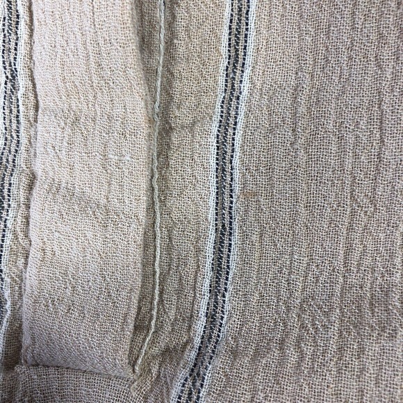 URBAN OUTFITTERS SHIRT WOMENS SMALL COLLARED STRIPED LONG SLEEVE BEIGE 1/4 BUTTN - Picture 10 of 13